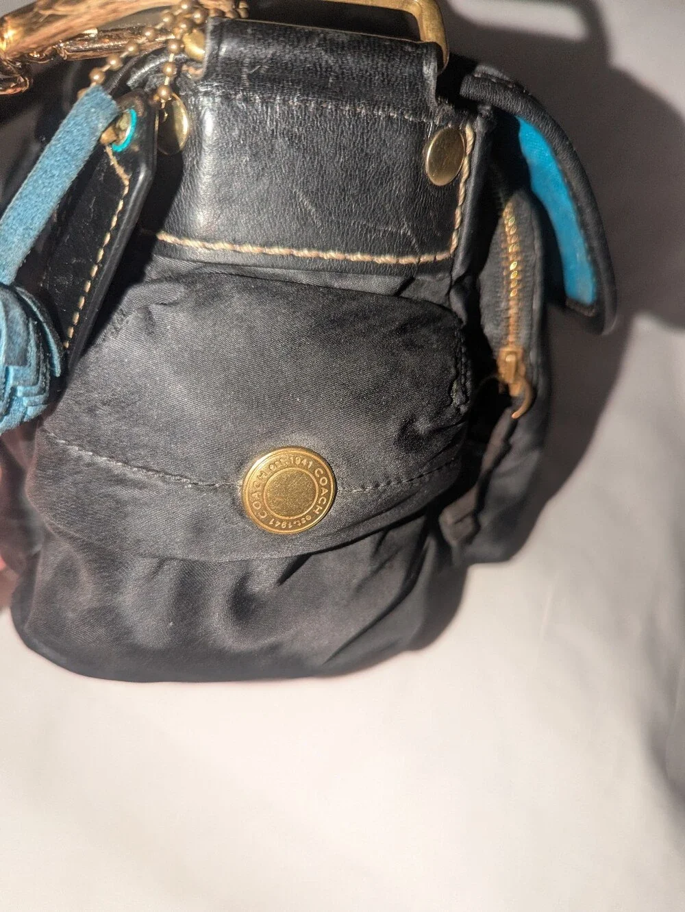 Coach Y2K Hampton Nylon Black Crossbody Bag With Flap Buckle 8F27